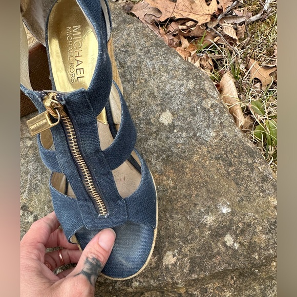 Micheal Kors Damita Wedge | canvas | 7 | Navy - Picture 9 of 16